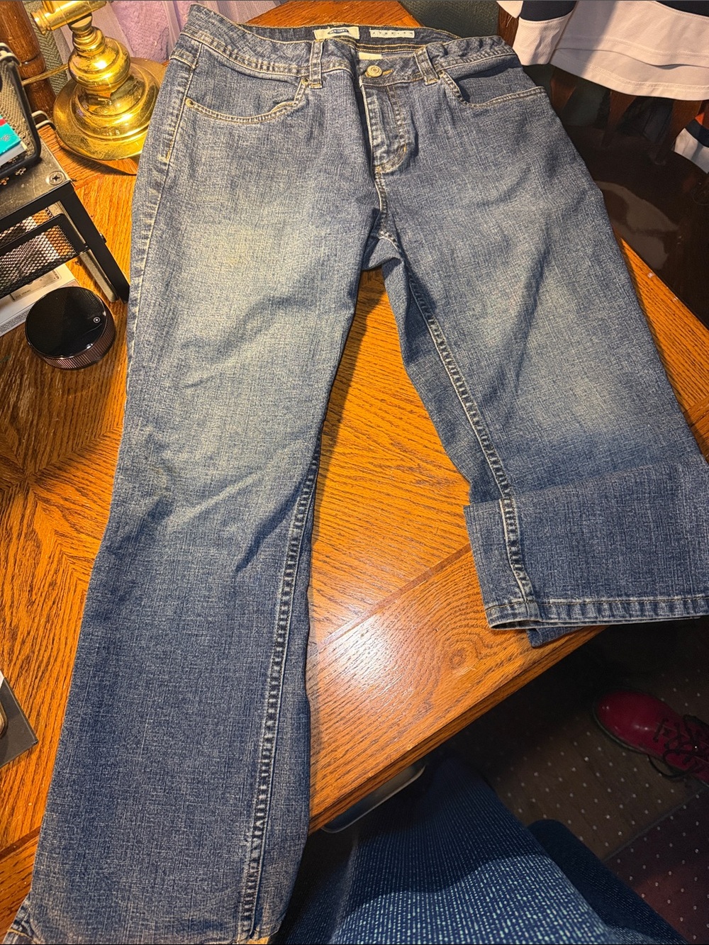 Old Navy Women's Capris Jeans - Medium Blue Denim